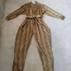 Long sleeve jump suit